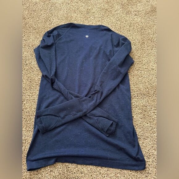 Lululemon swiftly long sleeve - Picture 2 of 3